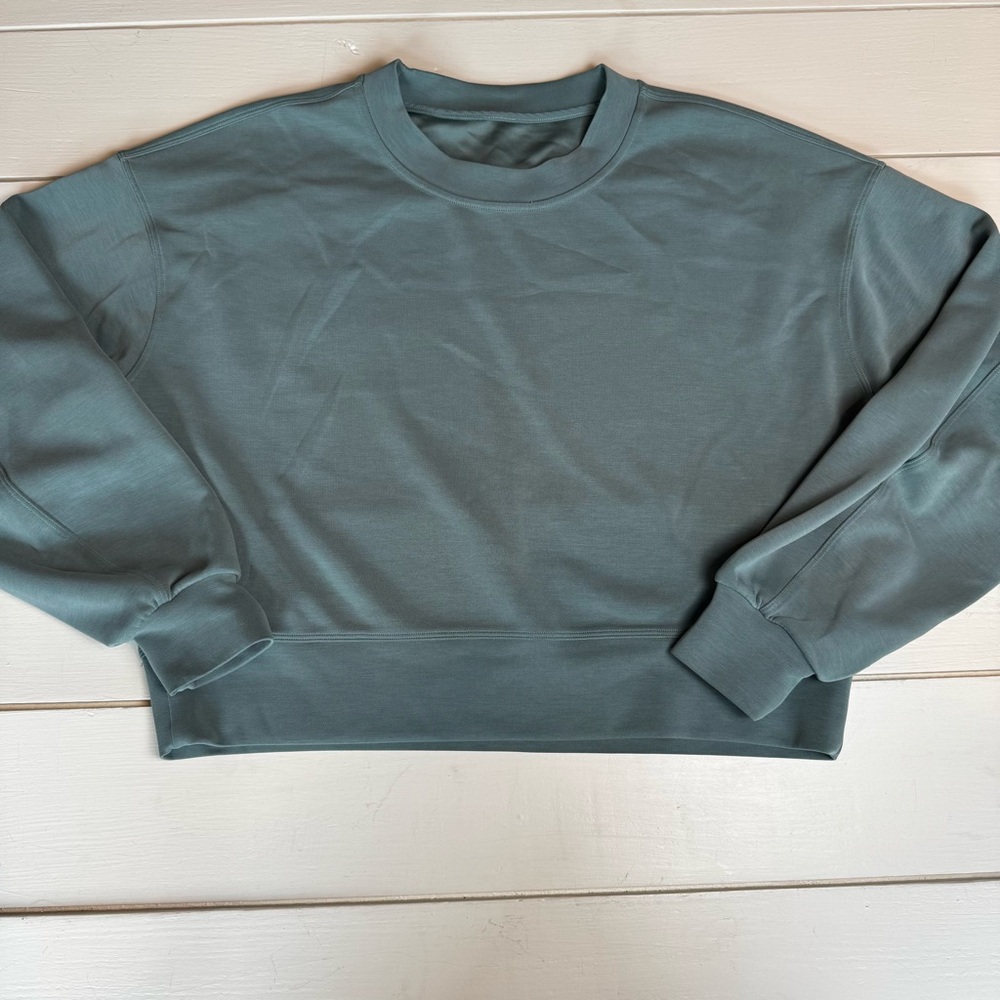 Lululemon Perfectly Oversized Cropped Crew Softstreme Sweatshirt